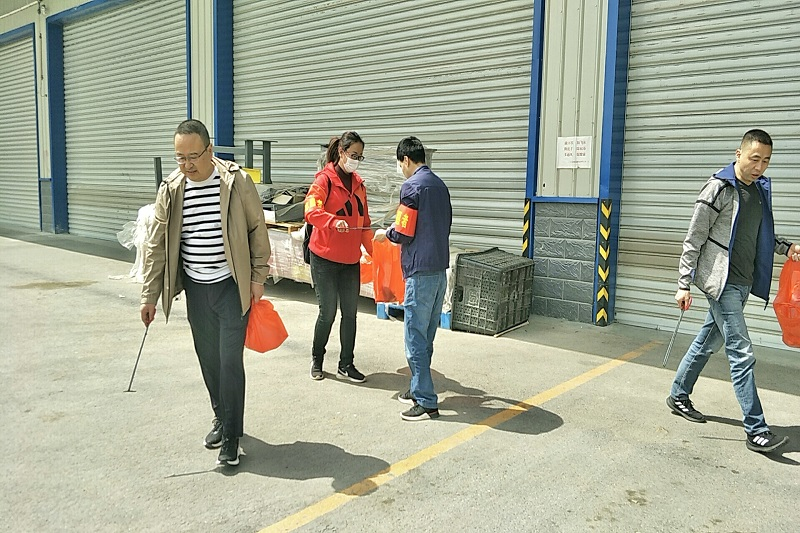 Z6尊龙凯时集团全力开展周末情形卫生整治运动