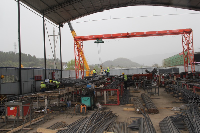 拼经济，，，，，比生长③┃戮战雨天，，，，，只争朝夕