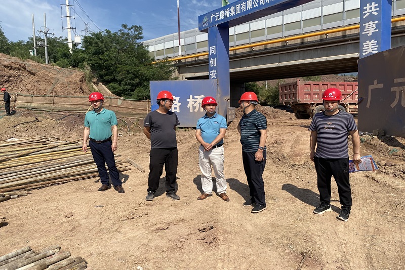 范文伟督查“清静生产月”运动开展情形